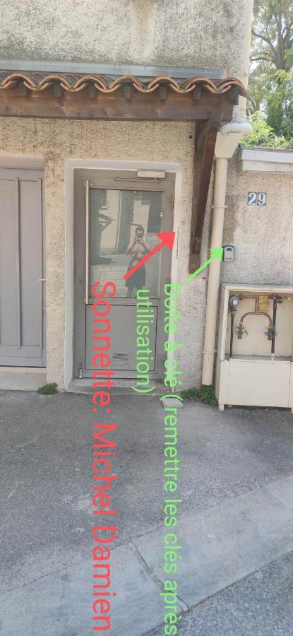 Logement Entier A 15 Mn D'Avignon, 10Mn D'Orange Deux Chambres Roquemaure  Ngoại thất bức ảnh